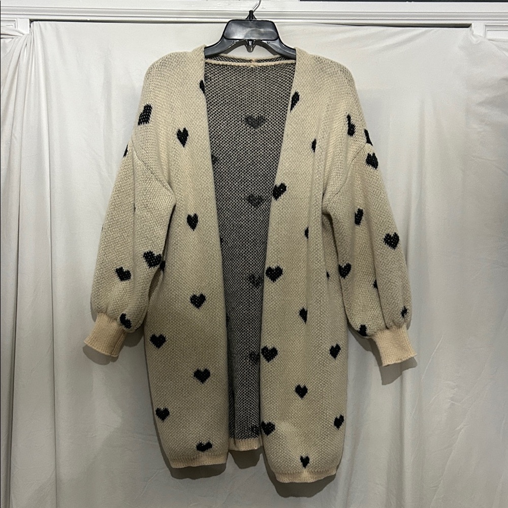 Source Unknown Cream Cardigan with Black Heart Pattern